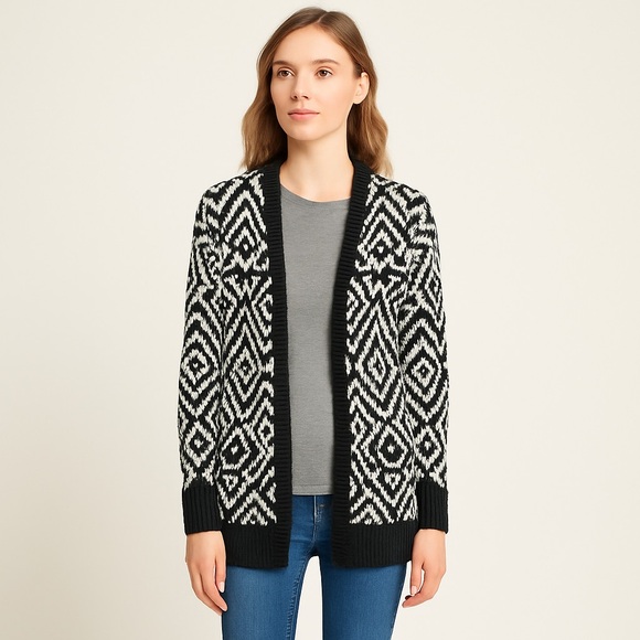 Abercrombie Kids Cardigan Black White Medium - Picture 1 of 9